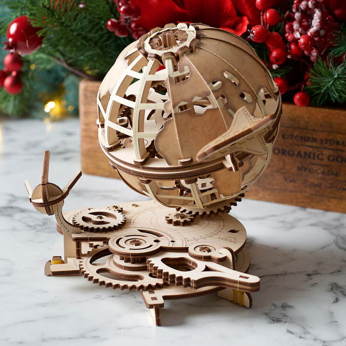 Puzzle 3D Glob pamantesc din lemn Ugears [3]