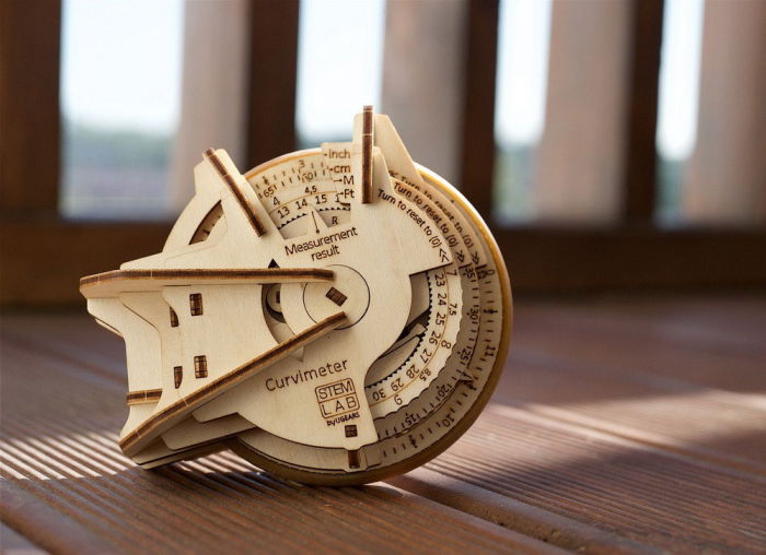 Puzzle 3D Model STEM Curbimetru din lemn Ugears [5]