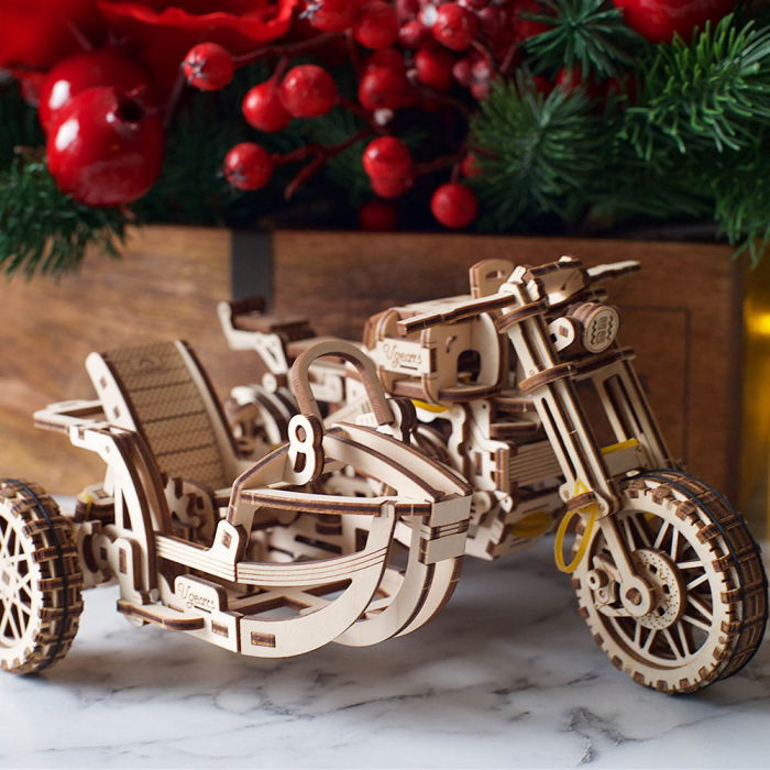 Puzzle 3D Motocicleta Scrambler UGR-10 din lemn Ugears [5]