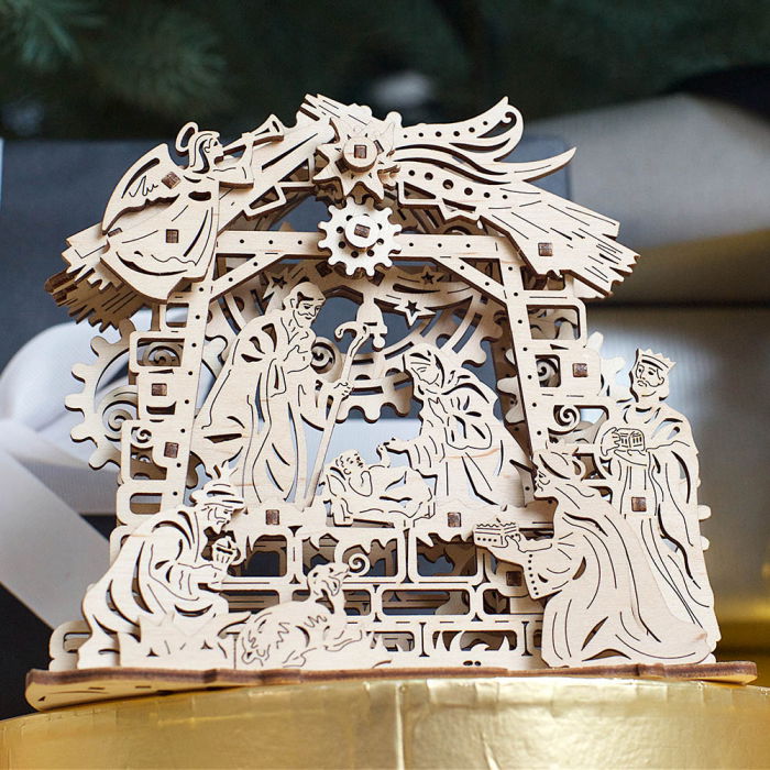 Puzzle 3D Nasterea Domnului, din lemn Ugears [1]