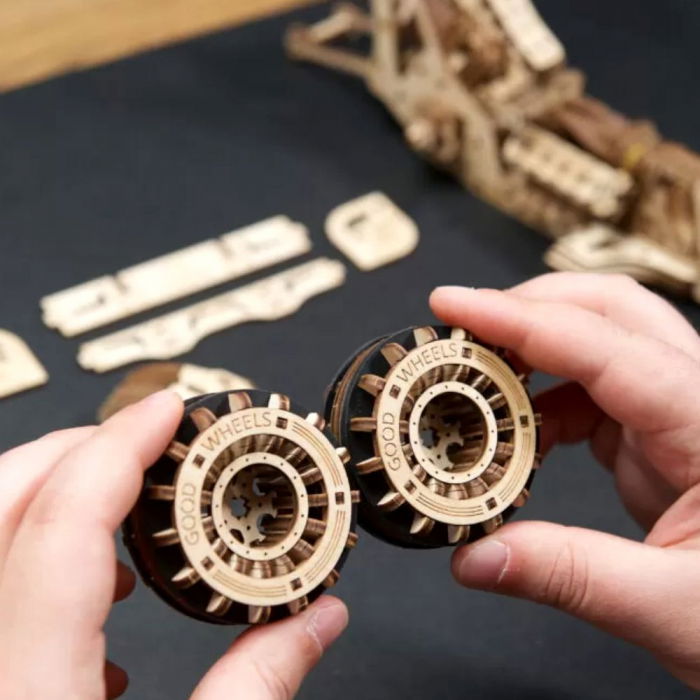 Puzzle 3D Top Fuel Dragster din lemn, Ugears [4]