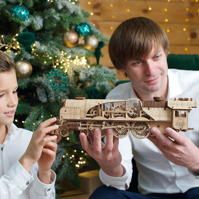Puzzle 3D Tren V- Express cu abur din lemn Ugears [4]