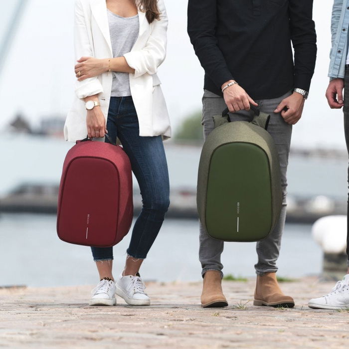 Rucsac antifurt Bobby Hero Small [3]