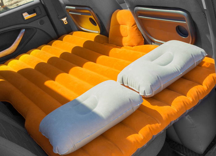 Saltea auto gonflabila cu doua perne [6]