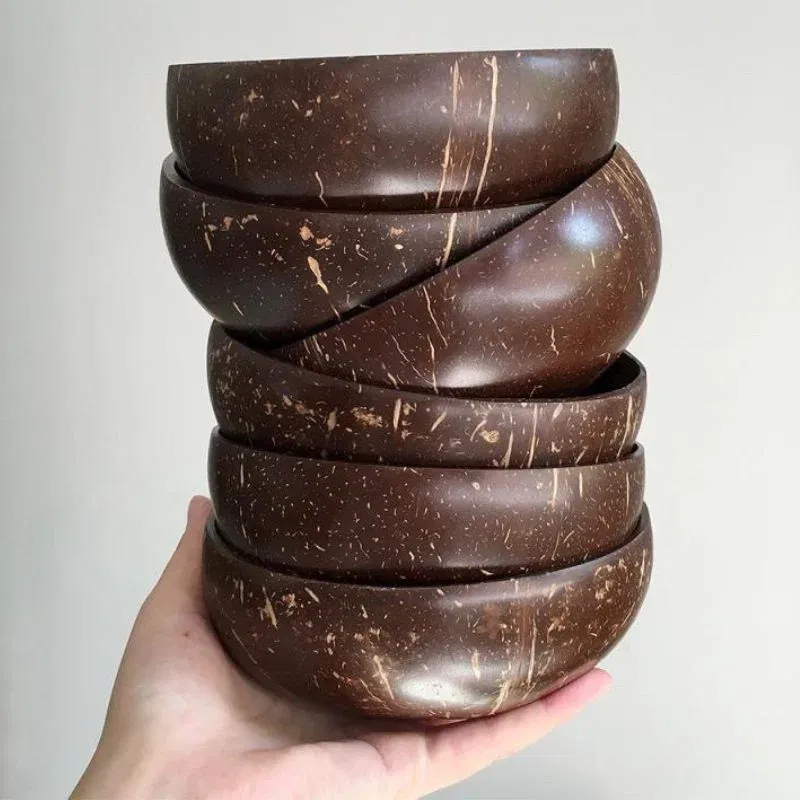 Set 2 boluri din coaja de nuca de cocos [7]