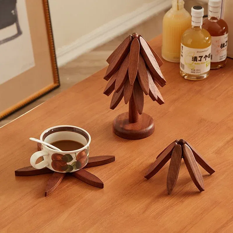 Set 3 suporturi din lemn pentru vase [6]