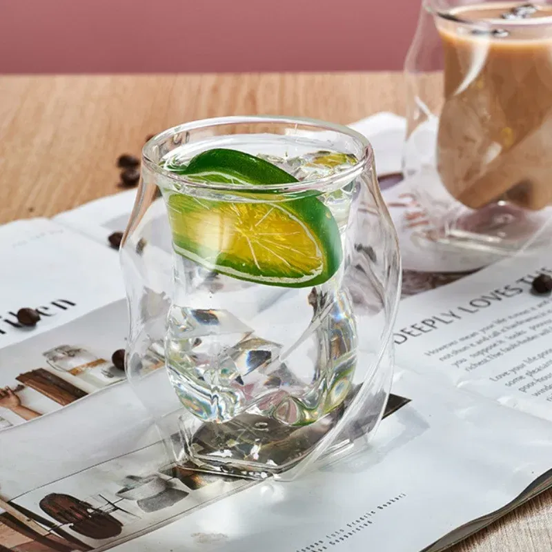 Set 4 Pahare cu Pereti Dubli Twisted [7]