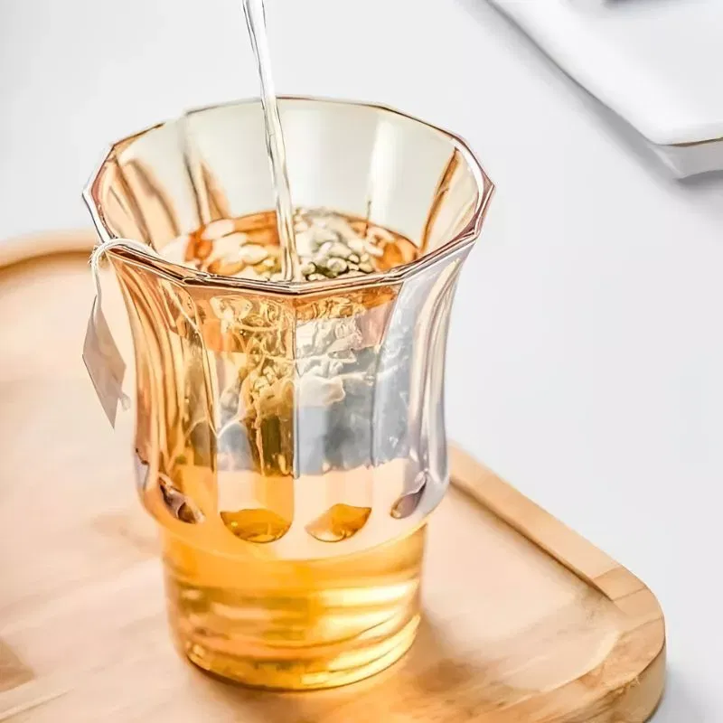 Set 4 pahare stivuibile cu design Peste [8]