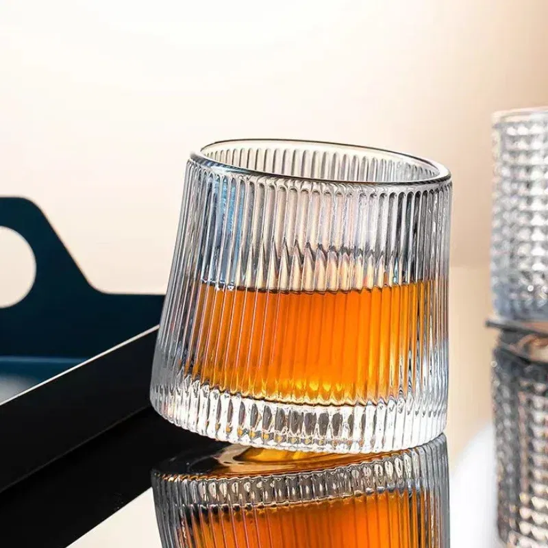 Set 4 Pahare whiskey Stripes cu baza din lemn [8]