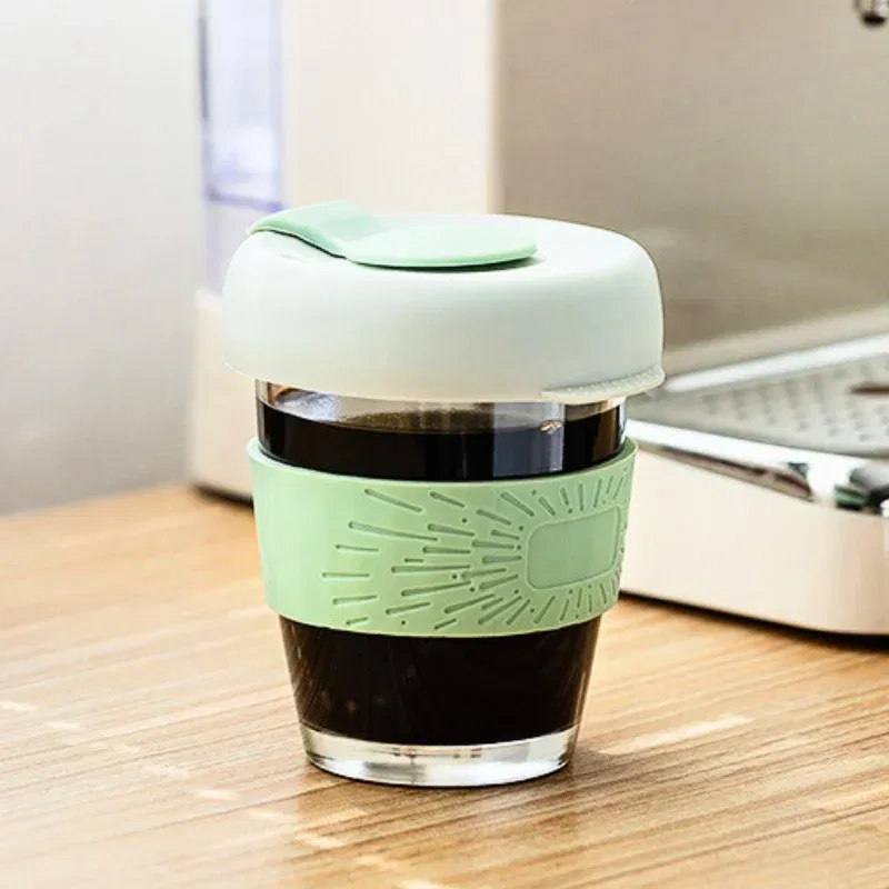 Set 6 pahare portabile cu capac Mint [8]