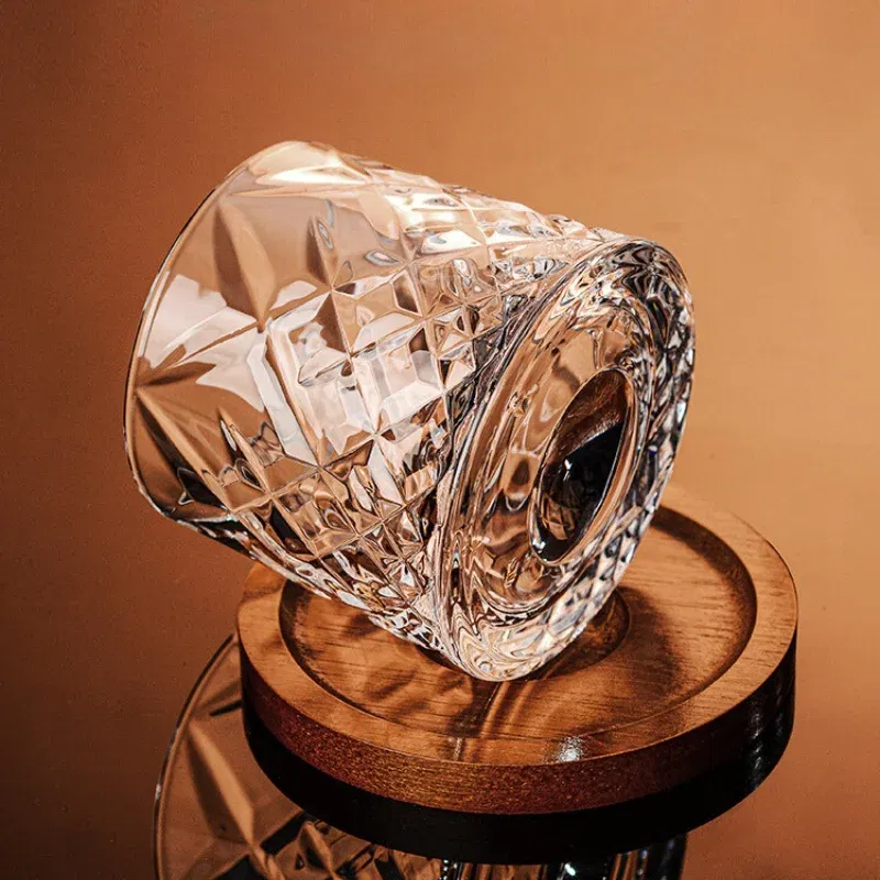 Set 6 Pahare whiskey Diamant cu baza din lemn [4]