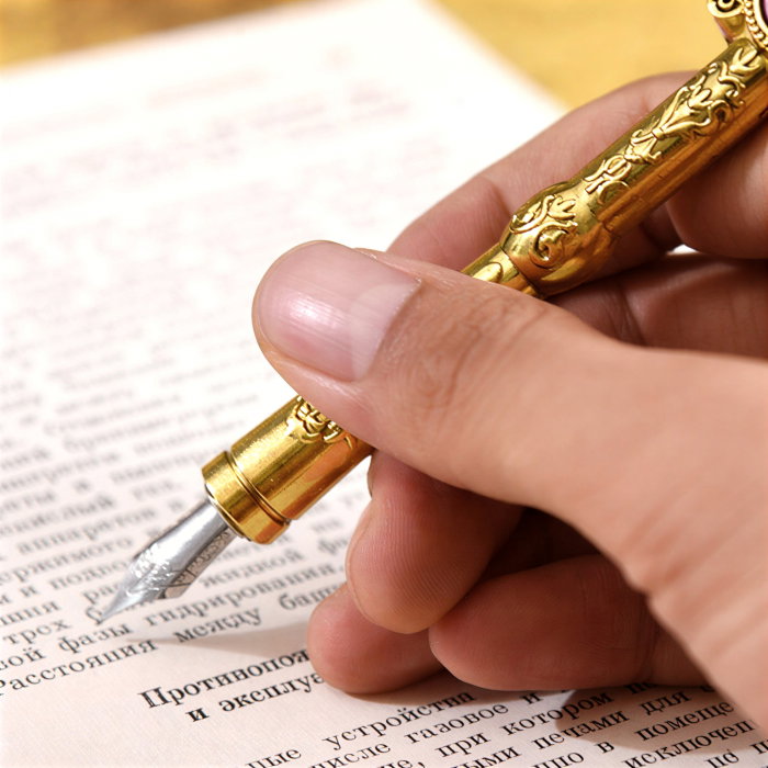 Set cadou Caligrafie cu Pana verde tip paun, Cerneala si Cutie Vintage, 3 piese [3]