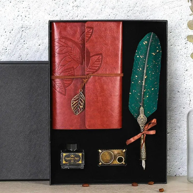 Set cadou Caligrafie Vintage cu Jurnal si Pana Verde [5]