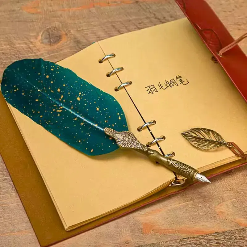 Set cadou Caligrafie Vintage cu Jurnal si Pana Verde [10]