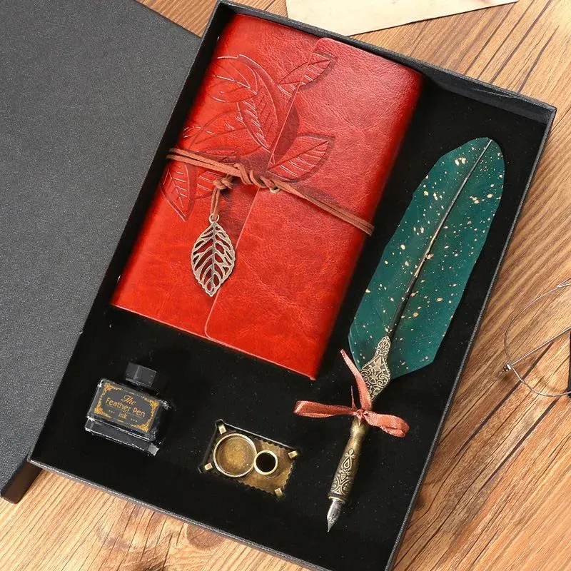 Set cadou Caligrafie Vintage cu Jurnal si Pana Verde [2]