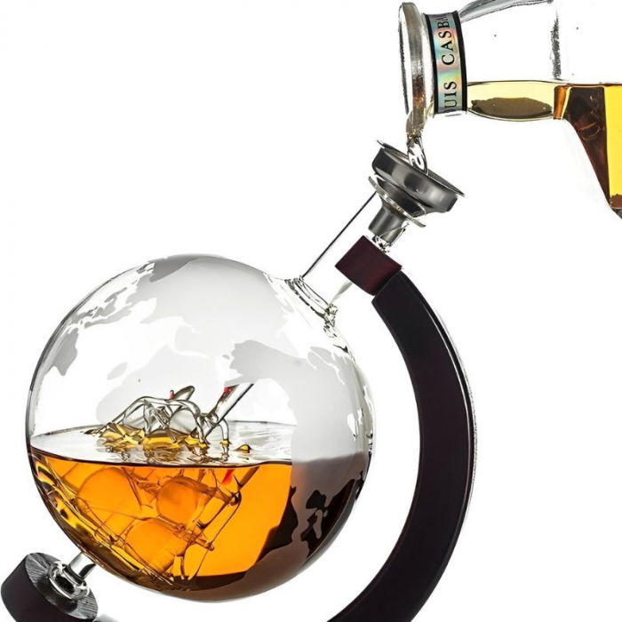 Set cadou decantor Glob Pamantesc cu doua pahare Deluxe [12]