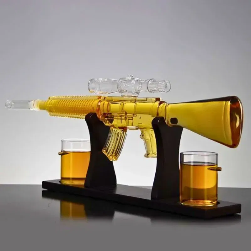Set cadou decantor Mitraliera si 2 pahare cu glont [3]
