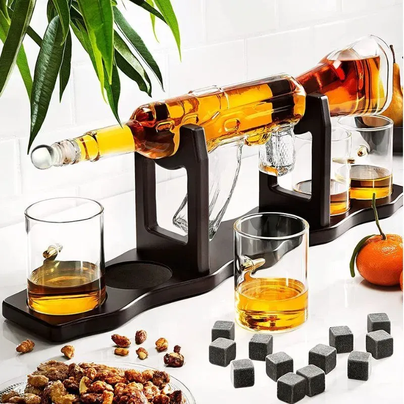 Set cadou Decantor Mitraliera AK47 si 4 pahare cu glont [2]
