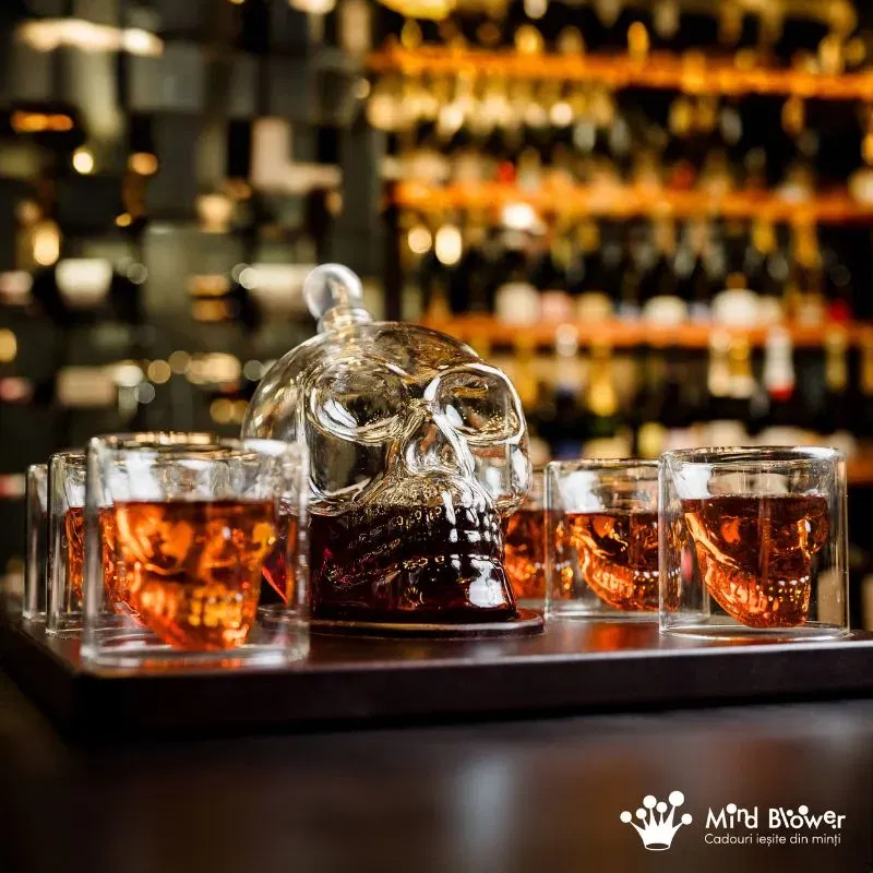 Set cadou Decantor sticla Craniu 1000ml cu 6 pahare cu Tava Free Spirits [3]