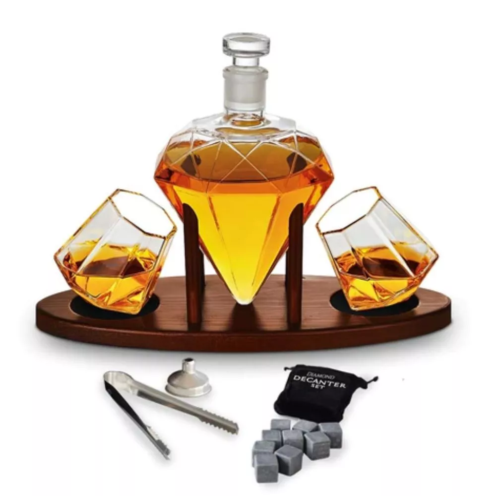 Set cadou decantor Sticla Diamant cu doua pahare Deluxe [13]