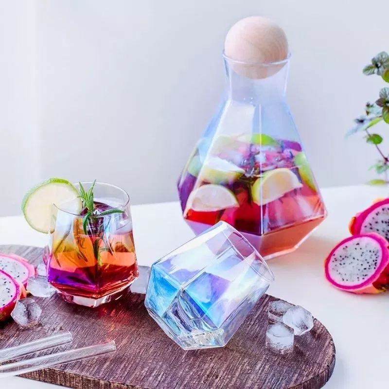 Set cadou Diamante decantor cu 4 pahare si bile de curatare [10]