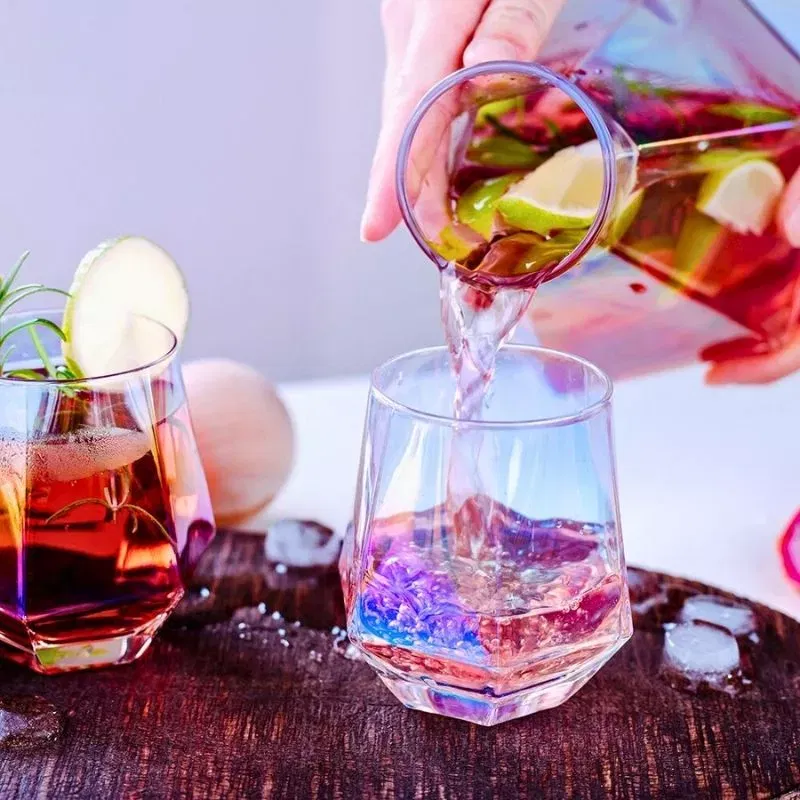 Set cadou Diamante decantor cu 4 pahare si bile de curatare [11]