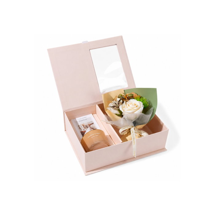 Set cadou femei cu flori din sapun si lumanare, Ivory Rose [7]
