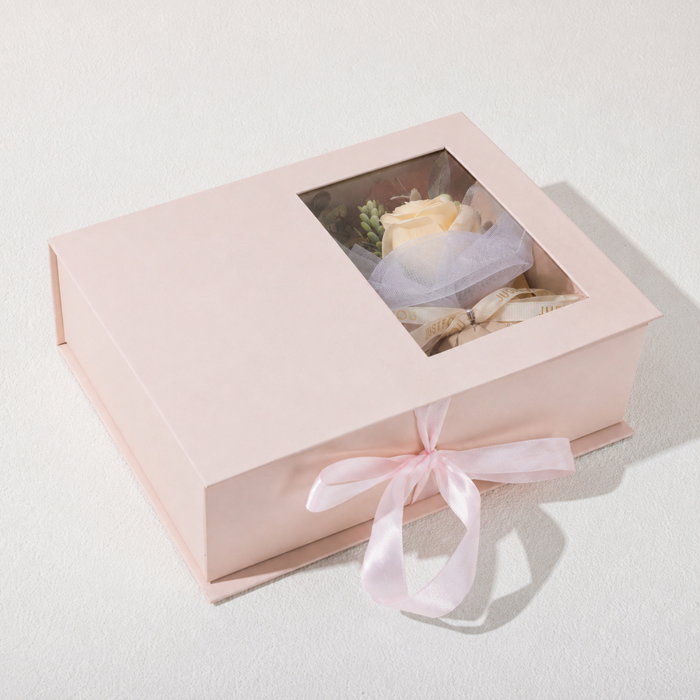 Set cadou femei cu flori din sapun si lumanare, Ivory Rose [4]
