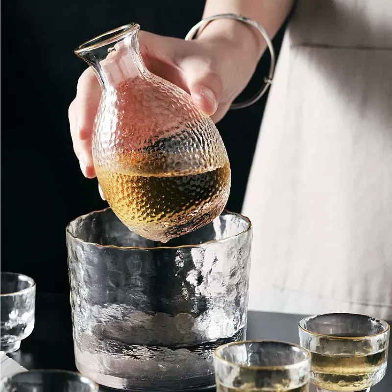 Set cadou servire bauturi tari Sticla cupa si 4 pahare Platinum [3]