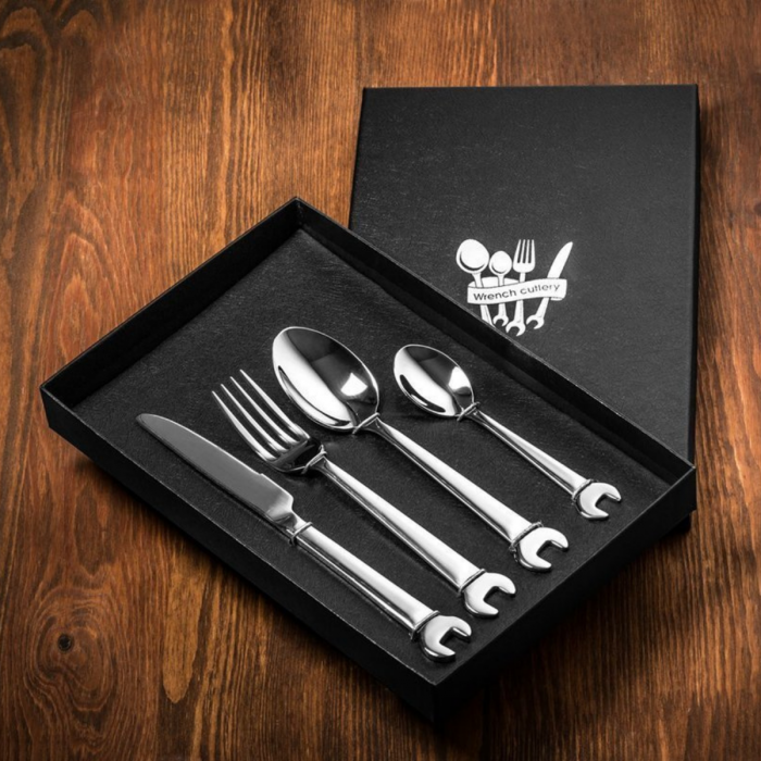 Set cadou tacamuri amuzante pentru reparaciosi [1]