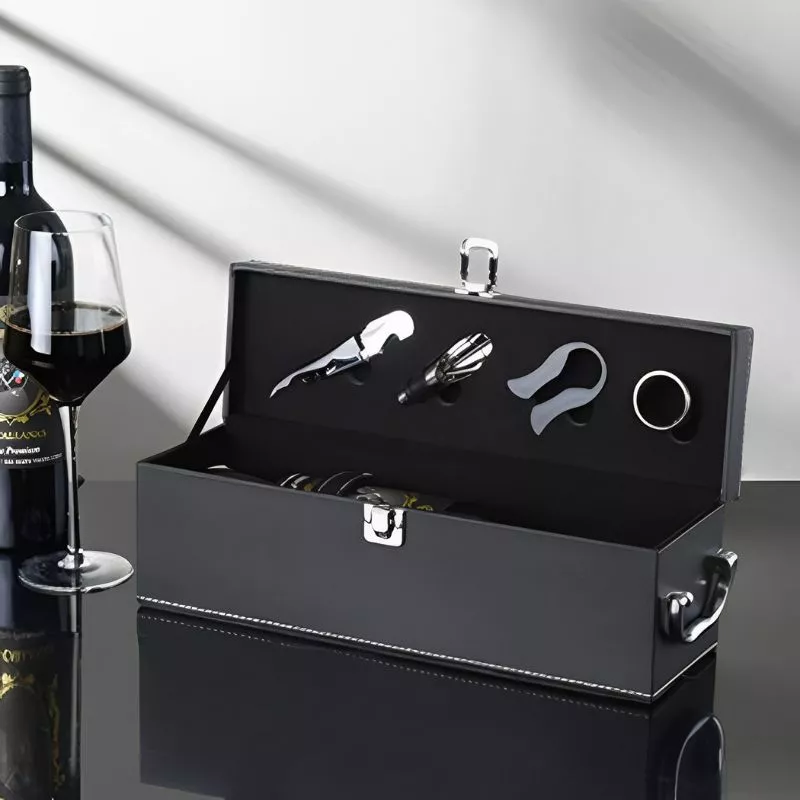 Cutie de vin Vinic pentru 1 sticla cu accesorii de vin incluse piele ecologica neagra eleganta [3]