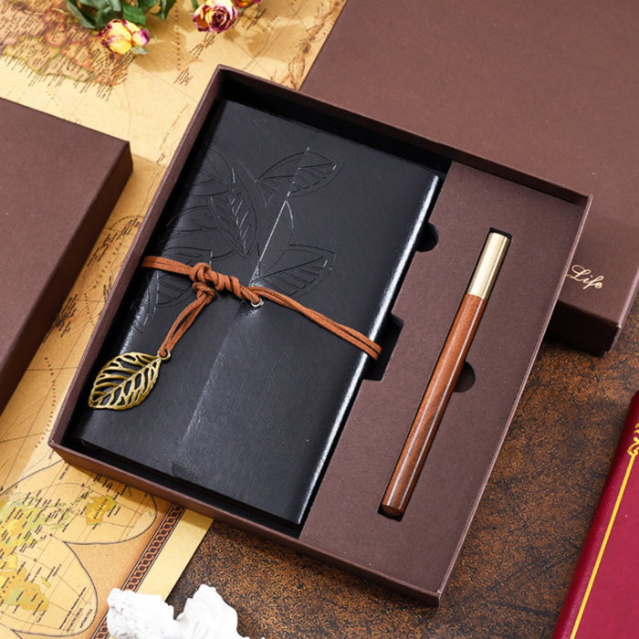 Set Cadou Vintage cu Jurnal si Pix, Negru Clasic [4]