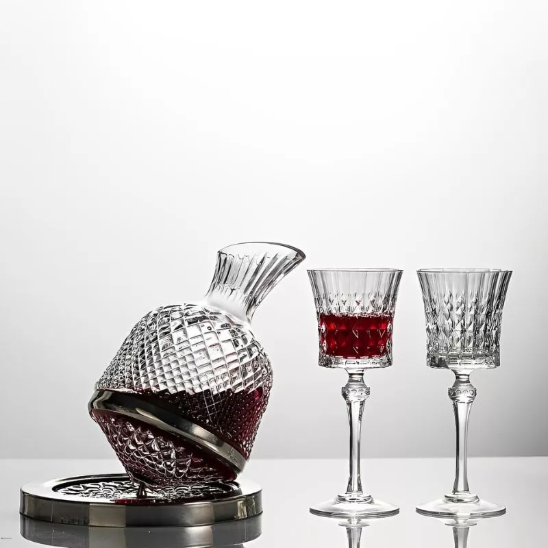 Set Decantor de bauturi Rotativ cu 2 pahare argintiu [3]