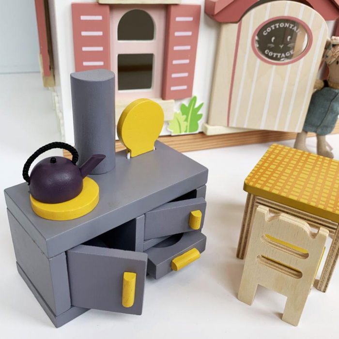 Set jucarii din lemn Mobilier papusi, 35 piese [1]