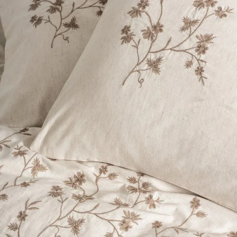 Set lenjerie bumbac-linen Hemera - Bej, 200x220 cm, 4 fete de perna [2]