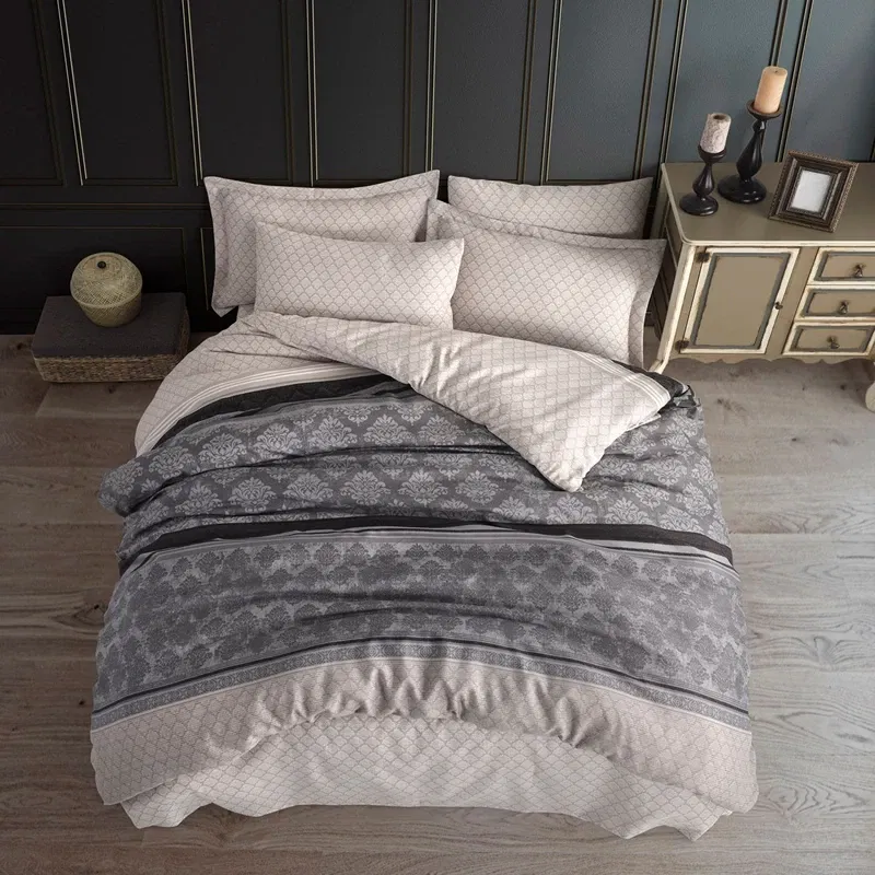 Set lenjerie Creative - Gri, 200x220 cm, 2 fete de perna, cearsaf [1]