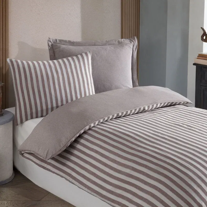 Set lenjerie pat o persoana Road Potlu - Maro, bumbac si poliester, 140x200 cm [1]