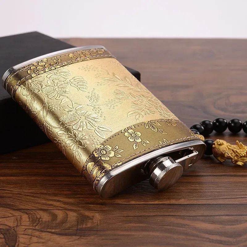 Set Plosca Deluxe cu Pahare si Palnie [7]