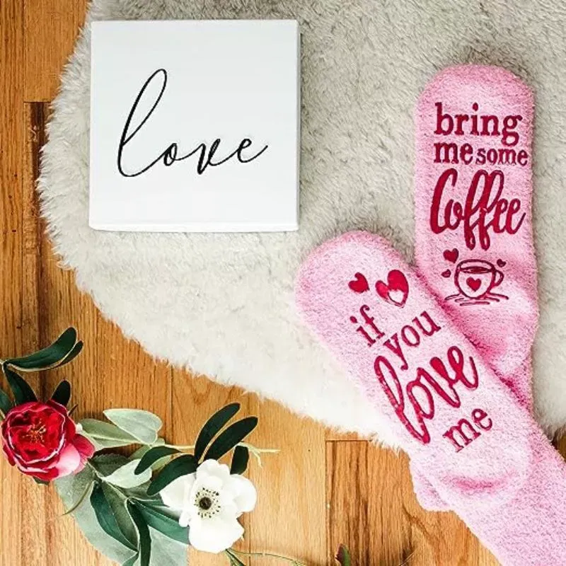 Sosete amuzante If you love me Bring Me Coffee Briose roz [3]