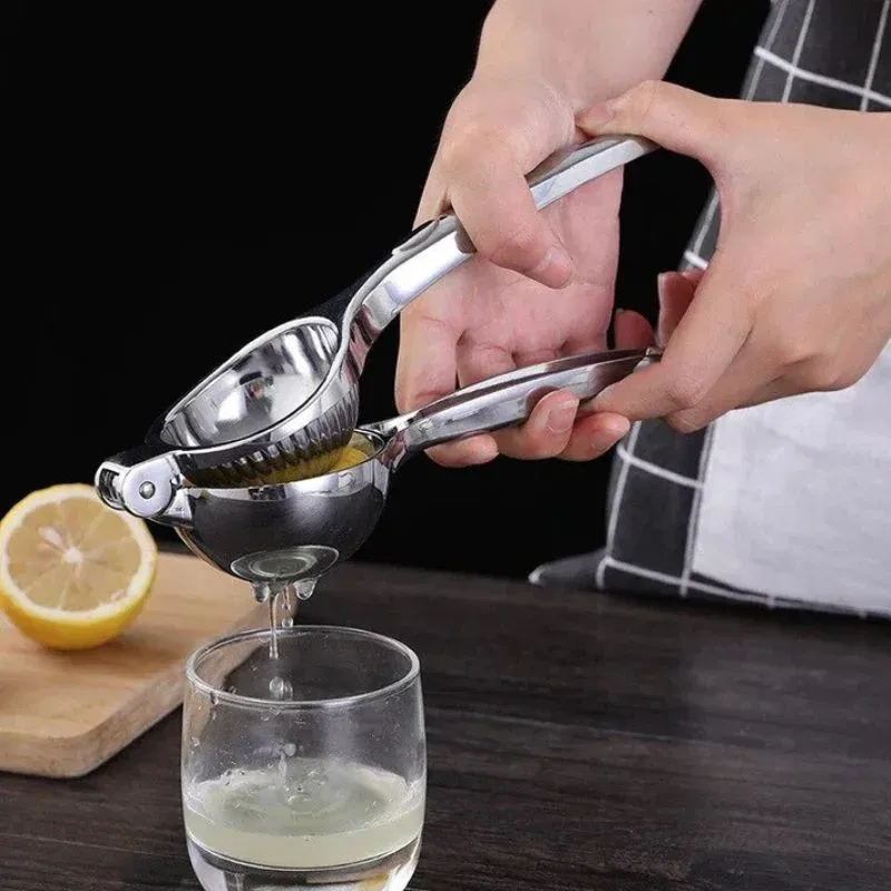 Storcator manual pentru citrice [1]