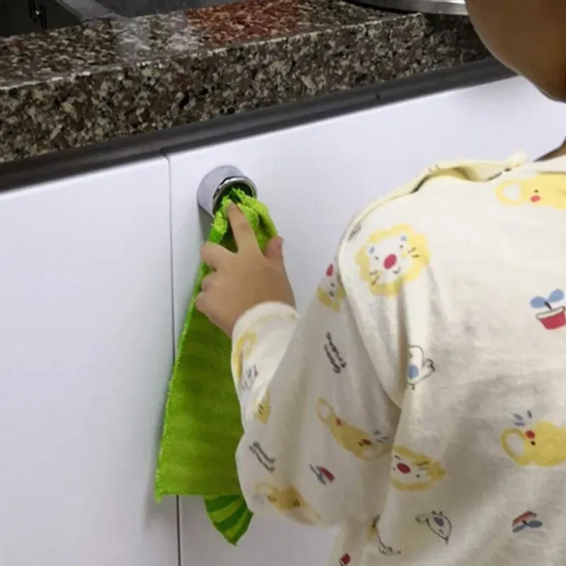 Suport de perete pentru prosoape [4]