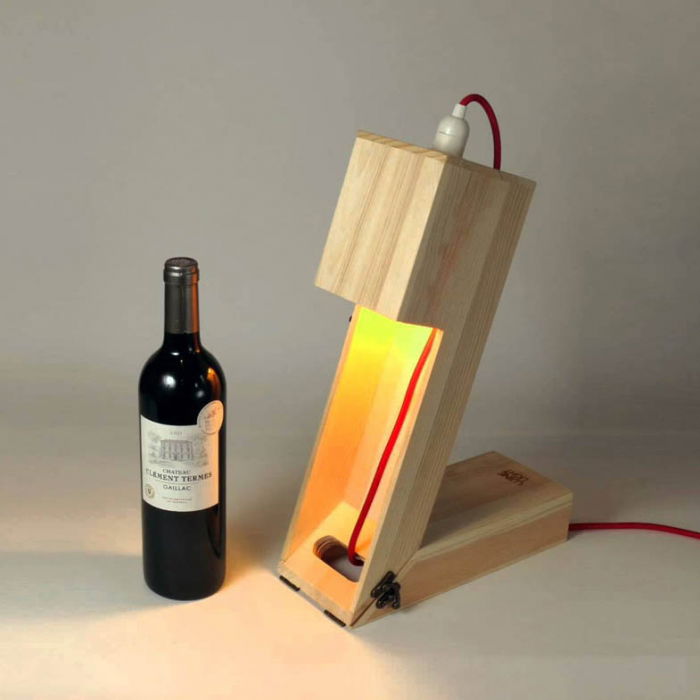 Suport din lemn veioza pentru vin [1]