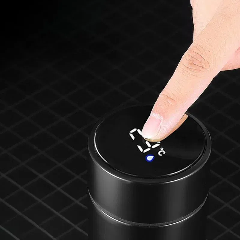 Termos smart cu afisaj pentru temperatura [3]