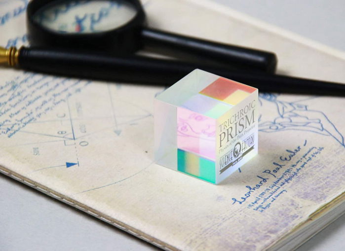 Trichroic Prism Spectacol stiintific de culoare [2]
