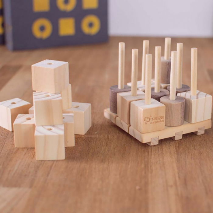 X si 0, Joc 3D din lemn [2]