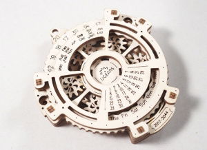 Calendar Steampunk din Lemn Ugears [4]