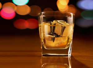 Cuburi din otel pentru whiskey [2]