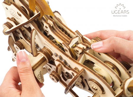 Puzzle 3D Cal Bionic din lemn Ugears [14]