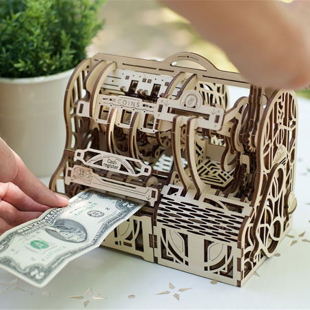 Cadouri pentru Iubita - Puzzle 3D Casa de marcat din lemn Ugears