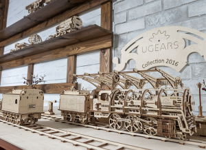 Puzzle 3D Gara din Lemn Ugears [1]